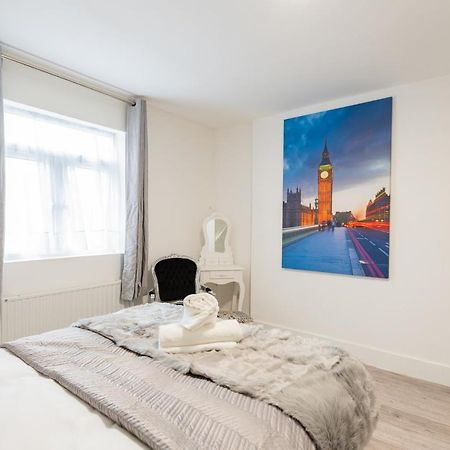 Large Studio Apartment 30 Mins To Oxford Street Londra Esterno foto