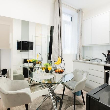 Large Studio Apartment 30 Mins To Oxford Street Londra Esterno foto