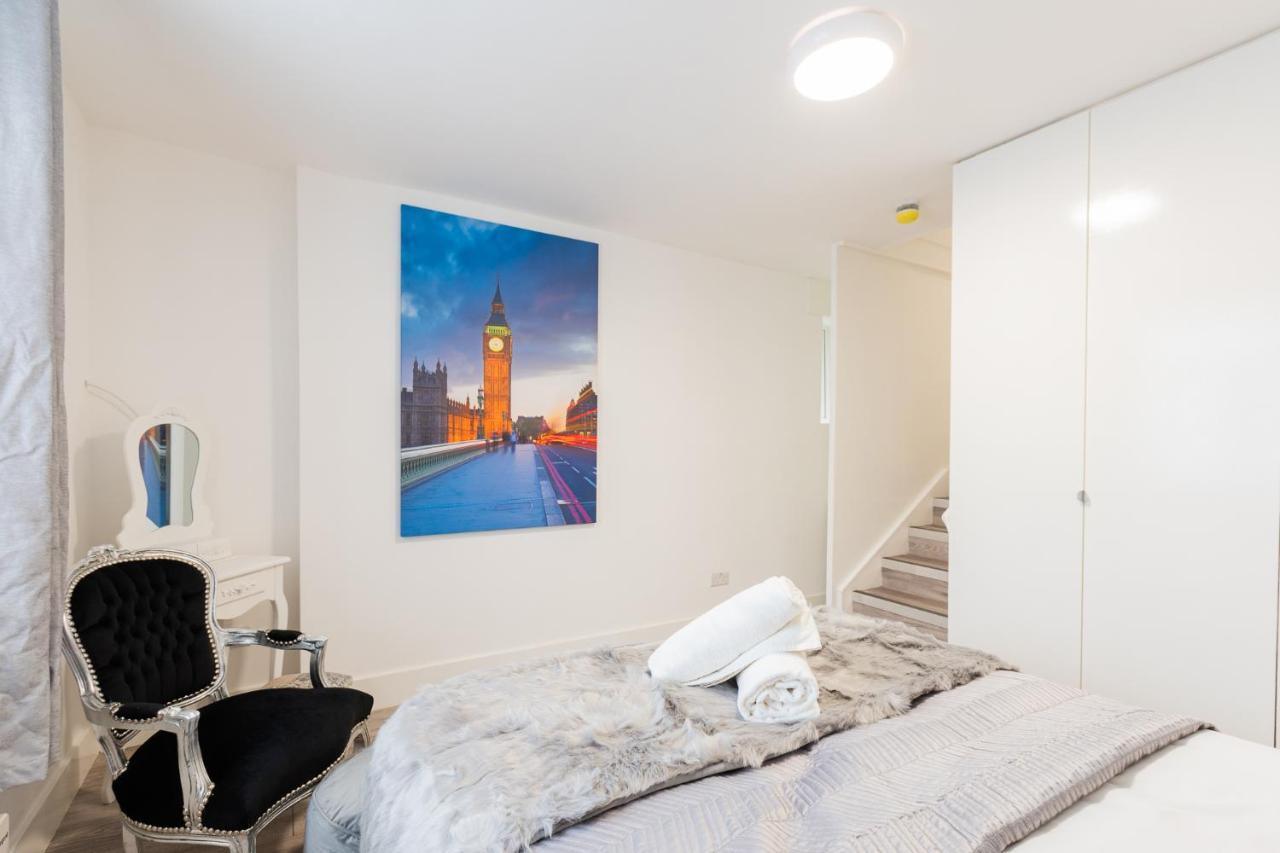 Large Studio Apartment 30 Mins To Oxford Street Londra Esterno foto